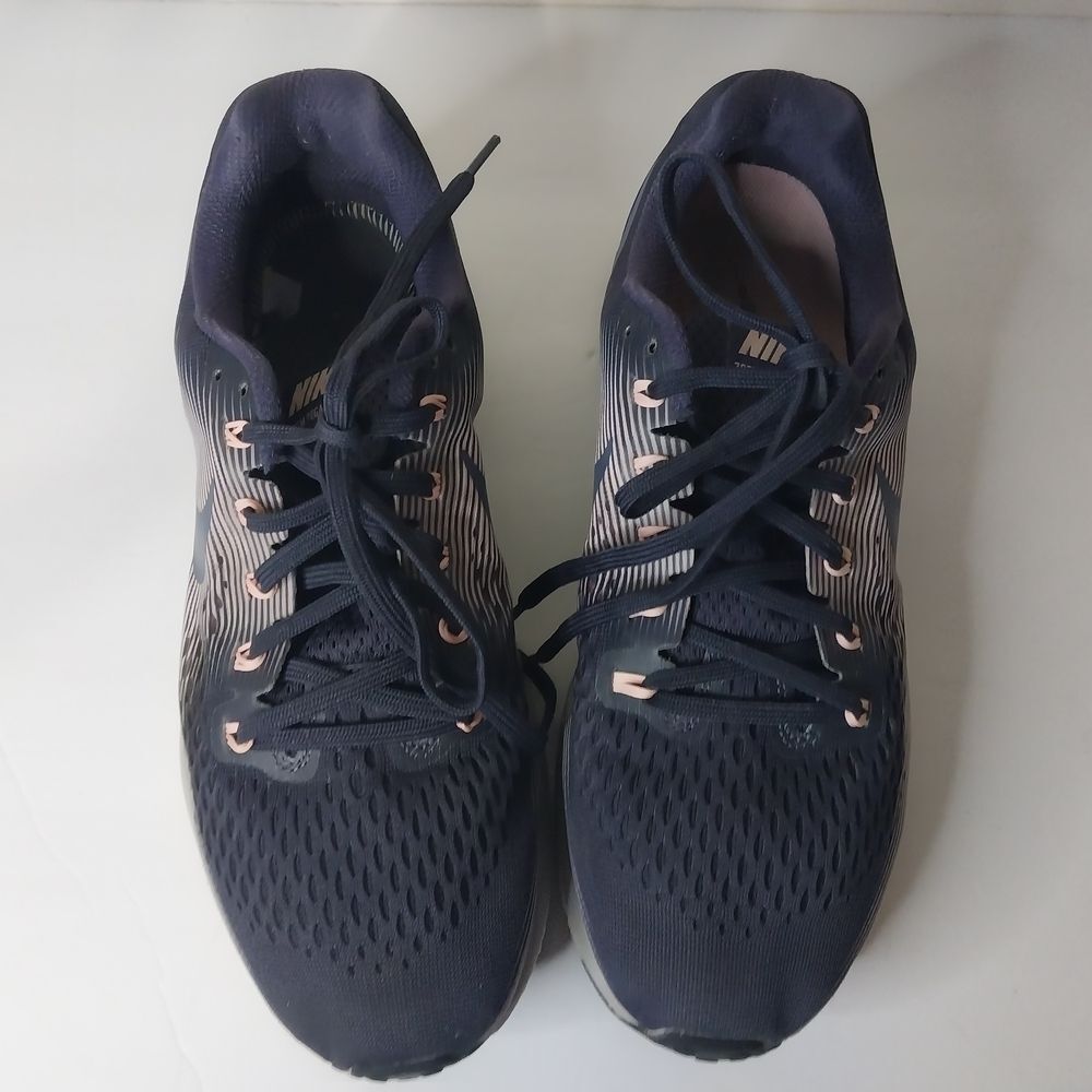 NIKE. Zoom Pegasus34 Running Size 12 Women's Navy Blue and Pink Athletic Shoes
